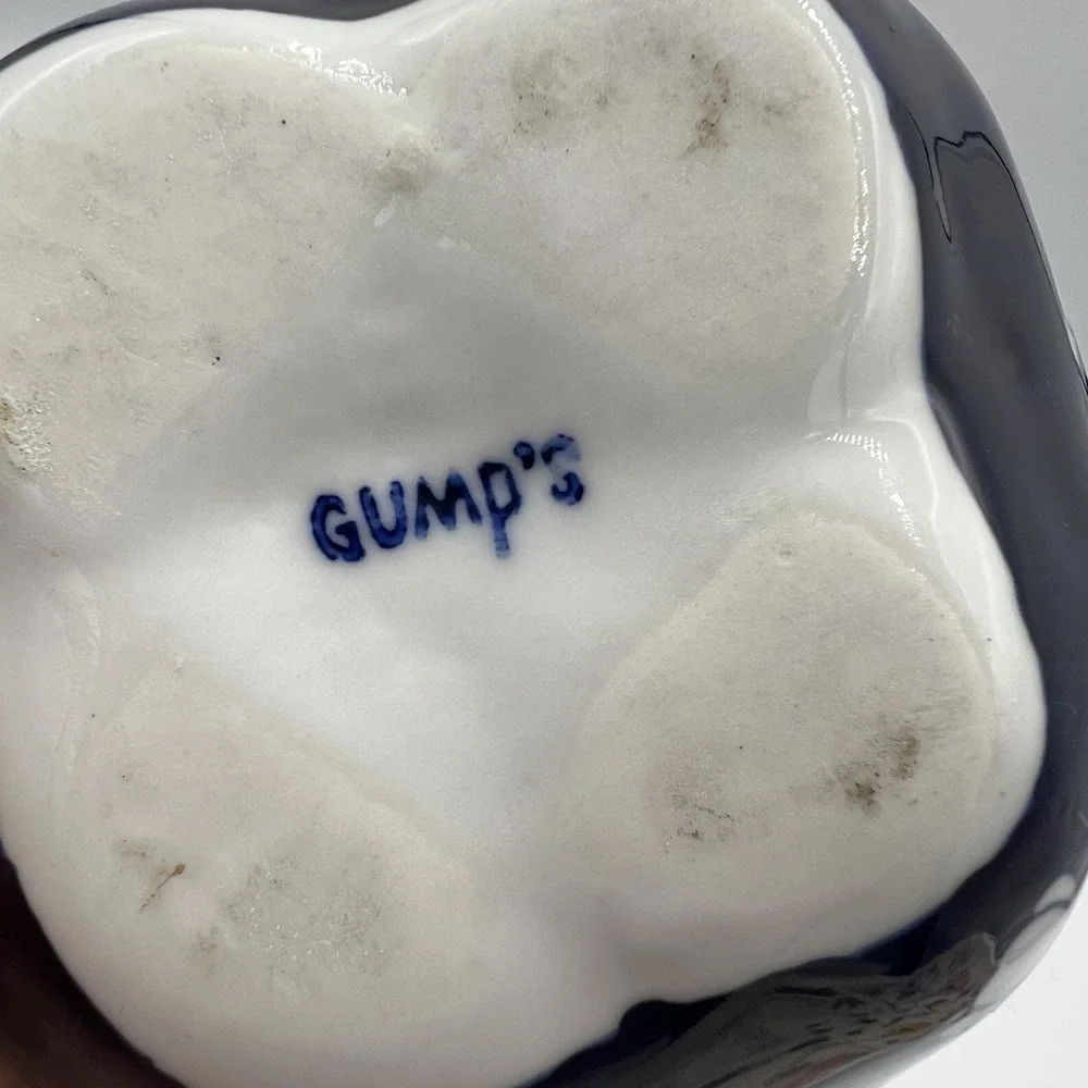 Gump's San‎ Francisco Blue White Porcelain Apple Jar Lid Prunus Cherry Blossom